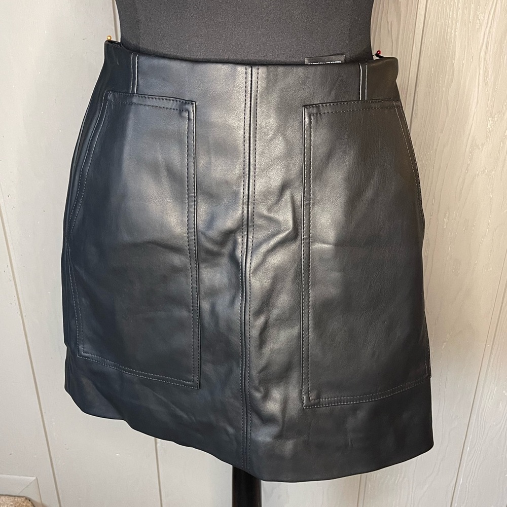 H&M patent leather mini skirt sz 2